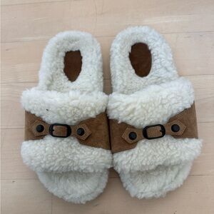 Balenciaga fur slides